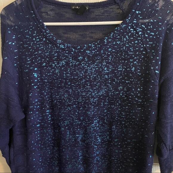 FANG Blue Shimmery Flaked Lightweight Sweater Women's Size Medium Spandex Blend - Picture 3 of 7